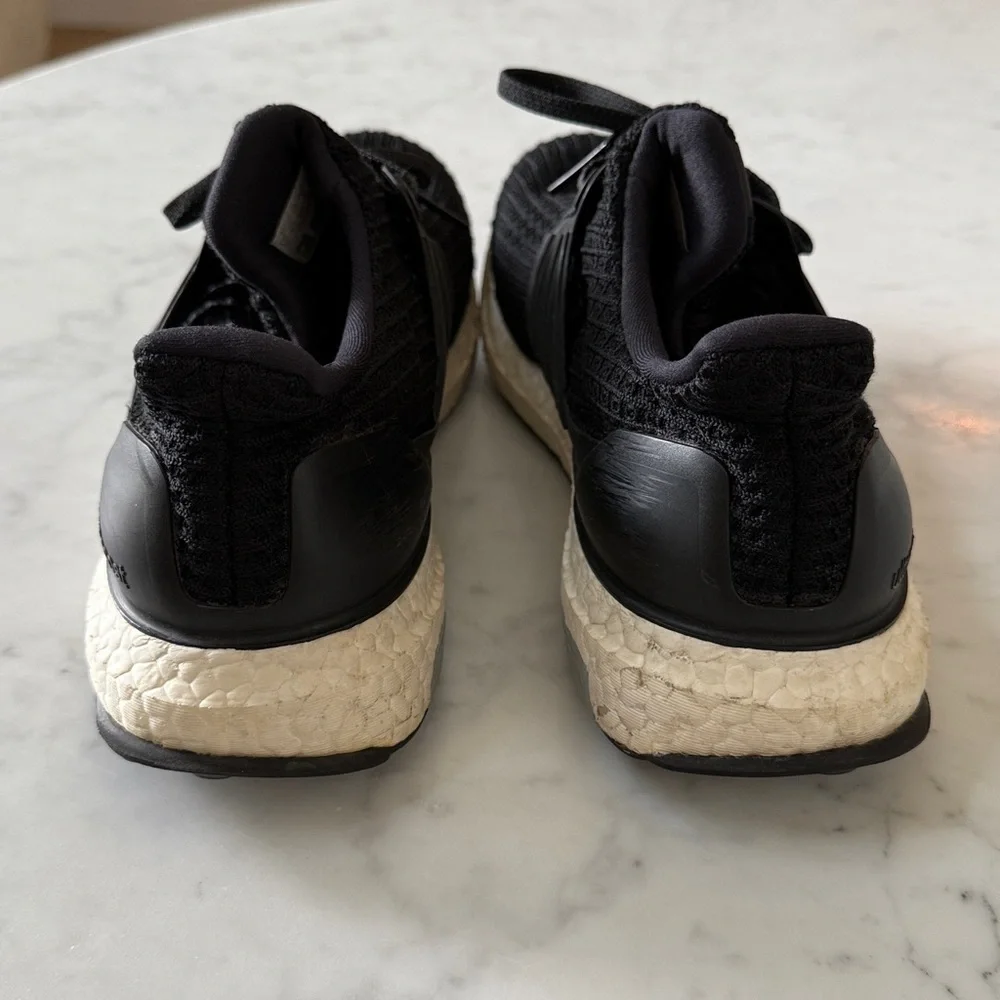 Adidas Ultraboost Running Shoes Women’s Size 9 Black Primeknit Boost Sneakers